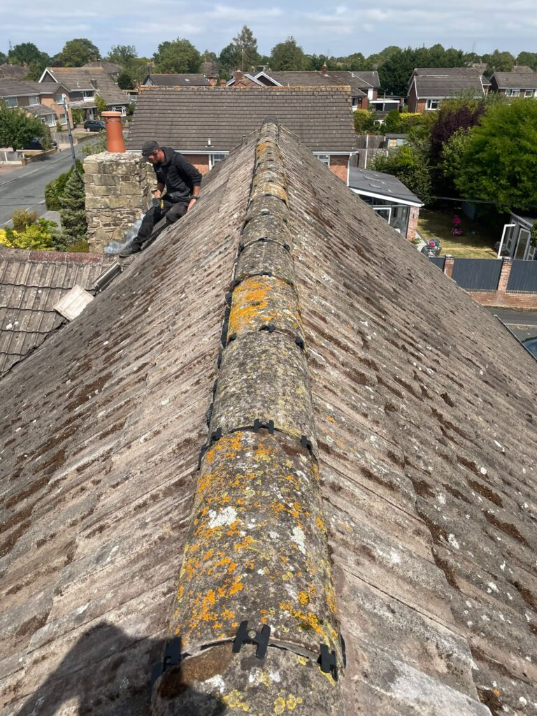 roof repairs Darlington Crescent Chester CH1 6DB